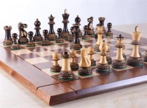 Smrinog Medieval Luxury Chess Set with Wooden Chessboard Chess
