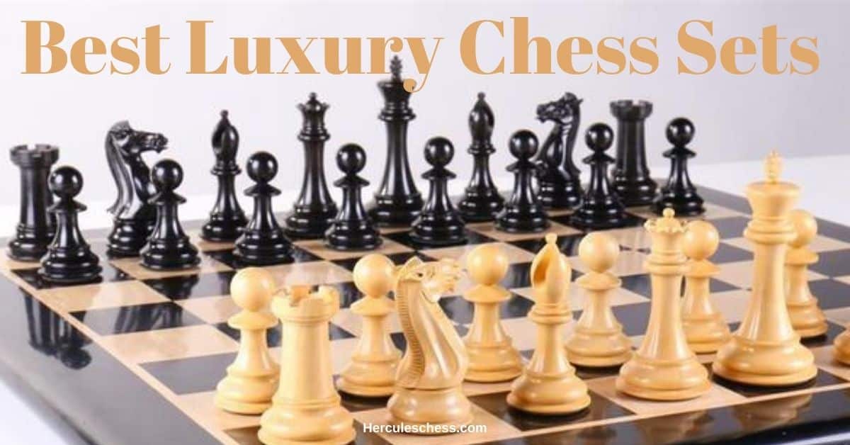 Chess Set fait à la main très grand en bois 85 x 85 figures woodeeworld 